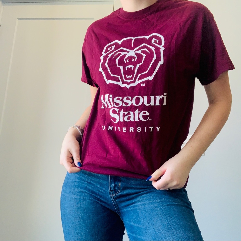 ❤️sold❤️Missouri State University ( MSU ) tee shirt.